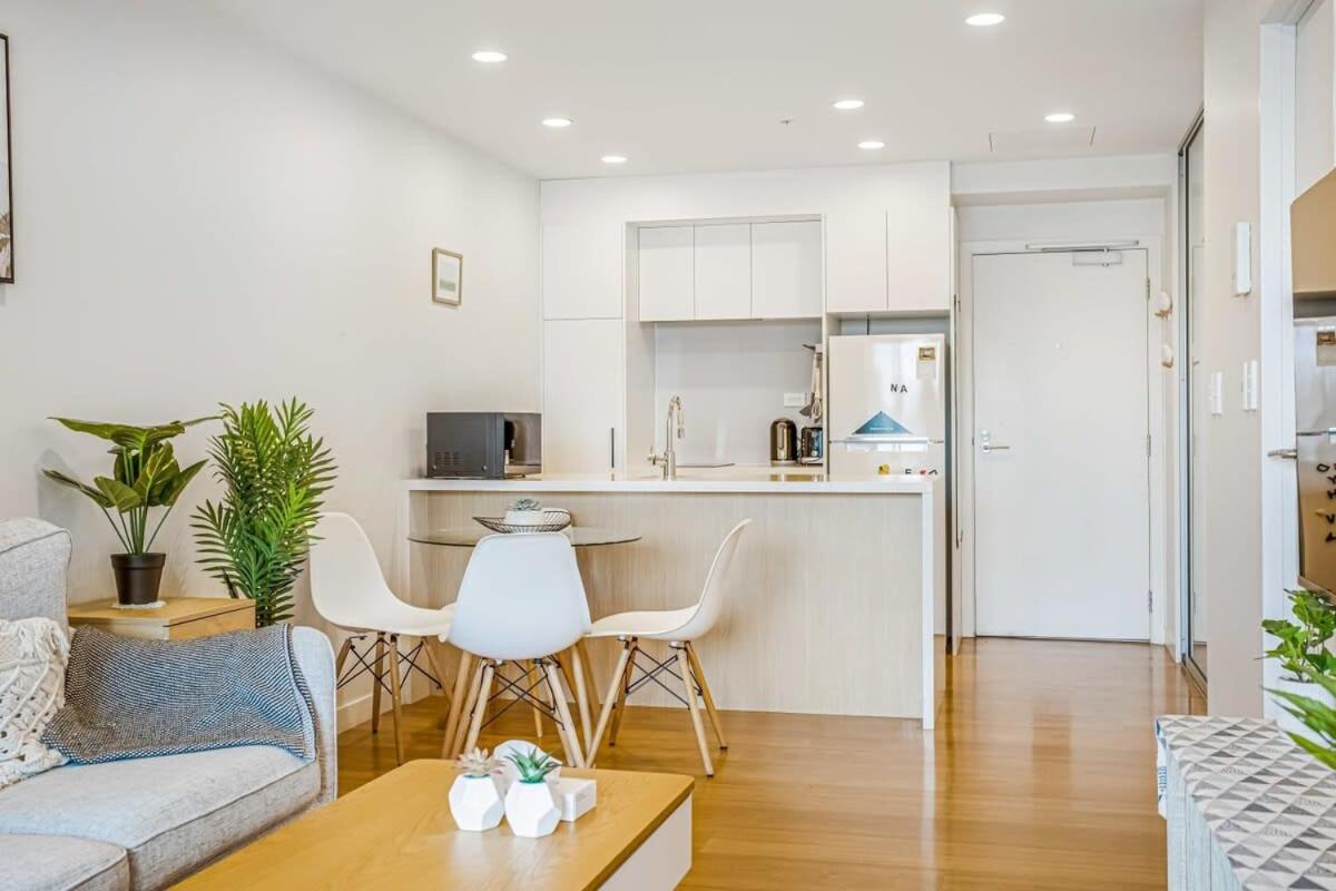 Cosy Two Bedroom Apartment With Balcony Pool And Gym Auckland Ngoại thất bức ảnh